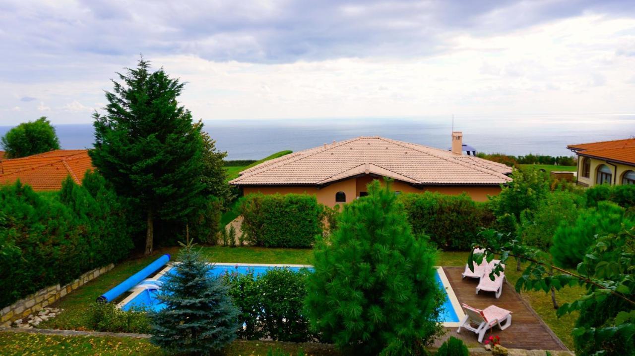 Вила Афина - Villa Afina バルチク エクステリア 写真